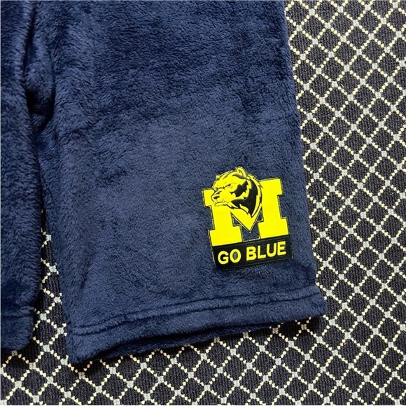 Michigan Pajama Shorts - Picture 2 of 3